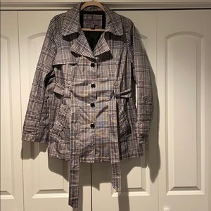 Ladies classic raincoat